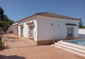 Xalet independent amb terreny en venda a la España, Chiclana de la Frontera, ref.: TR220731 foto