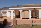 Xalet independent amb terreny en venda a la España, Chiclana de la Frontera, ref.: TR220731 foto
