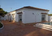 Xalet independent amb terreny en venda a la España, Chiclana de la Frontera, ref.: TR220731 foto