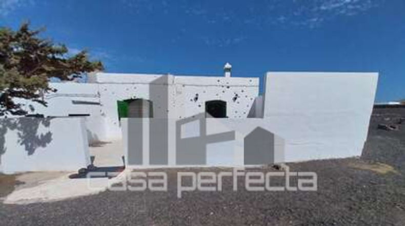 Las Palmas - Tinajo - 3700m2
