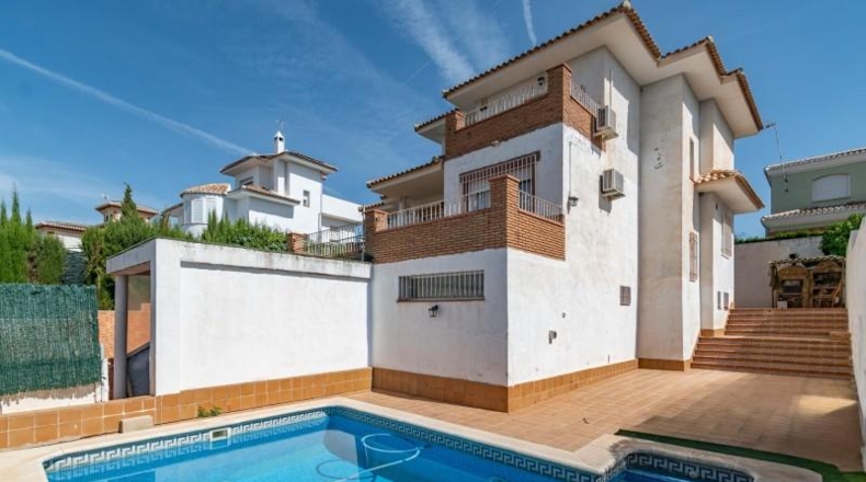 Jaén - Santisteban del Puerto - 536m2