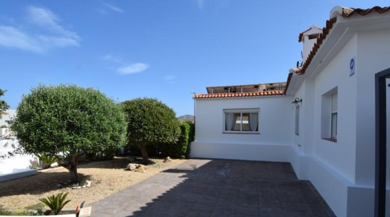 Alicante - La Nucía - 761m2