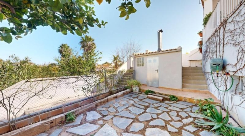 Valencia - Turís - 328m2