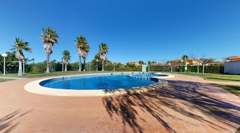 Valencia - Turís - 328m2