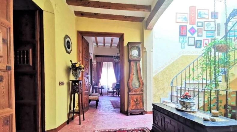 Таррагона - Montbrió del Camp - 572m2