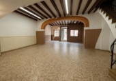 Дом с участком на продажу в городе Mancor de la Vall Фото