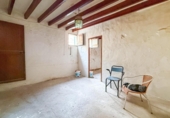Дом с участком на продажу в городе Mancor de la Vall Фото