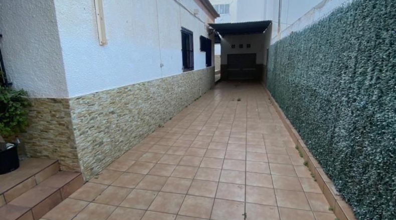 Alicante - Torrevieja - 350m2