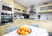Дом с участком на продажу в городе Calafell Фото