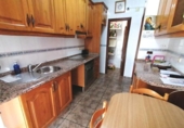 Дом с участком на продажу в городе Касерес Фото