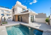 Chalet independiente con terreno en venta en la España, Benijófar, ref: TR314519 foto