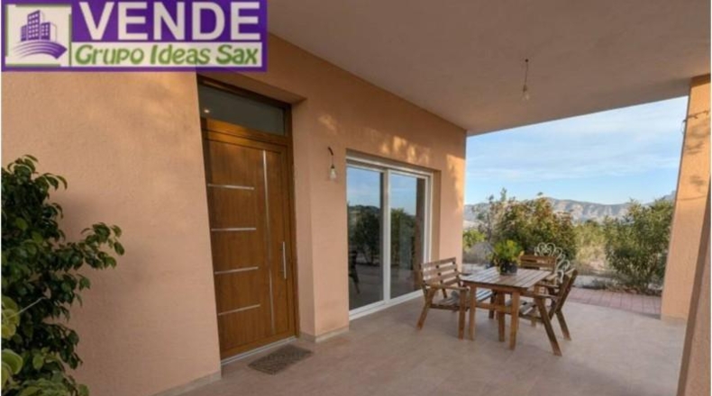 Alicante - Sax - 210m2