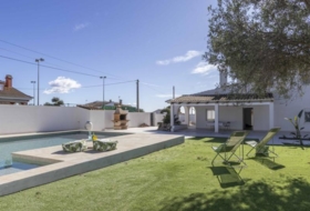 La Pobla de Vallbona 1015&nbsp;m²