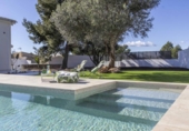 Chalet independiente con terreno en venta en la España, La Pobla de Vallbona, ref: TR377239 foto