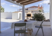 Chalet independiente con terreno en venta en la España, La Pobla de Vallbona, ref: TR377239 foto