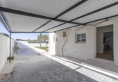 Chalet independiente con terreno en venta en la España, La Pobla de Vallbona, ref: TR377239 foto