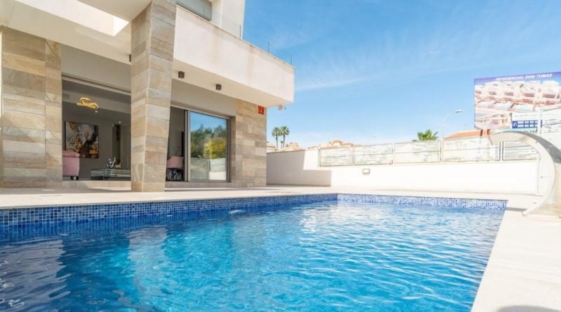 Alicante - San Miguel de Salinas - 292m2