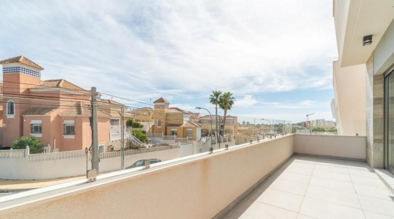 Alicante - San Miguel de Salinas - 292m2