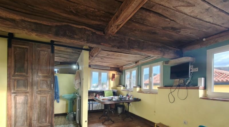 Asturias - Правиа - 7000m2