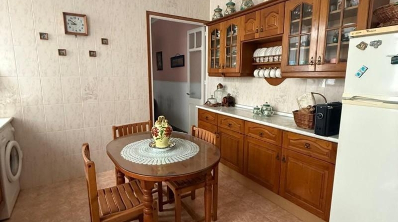 Cadiz - Algeciras - 272m2