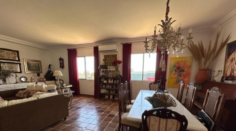 Sevilla - Coria del Río - 2700m2