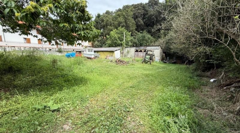 Cantabria - San Vicente de la Barquera - 2397m2
