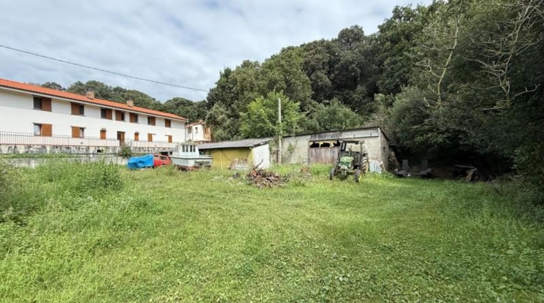 Cantabria - San Vicente de la Barquera - 2397m2