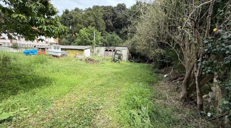 Cantabria - San Vicente de la Barquera - 2397m2