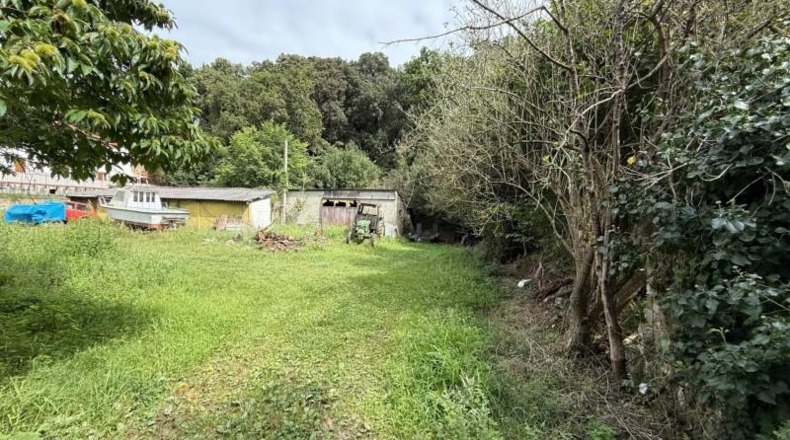 Cantabria - San Vicente de la Barquera - 2397m2
