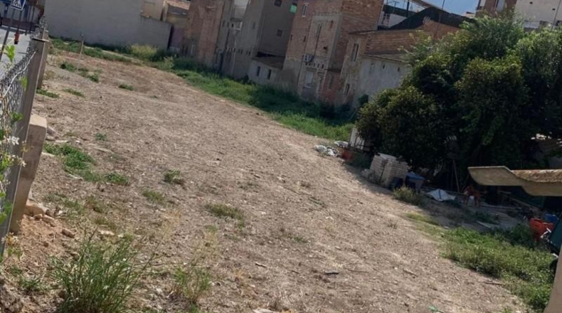 Valencia - Бениатхар - 1200m2