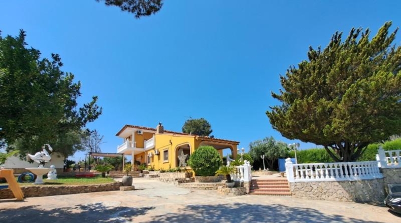 Valencia - Alberique - 2025m2