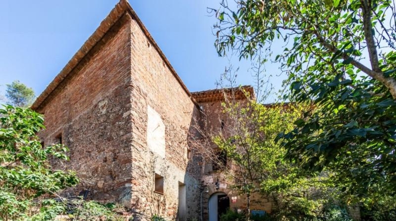Barcelona - Castellar del Vallès - 300000m2