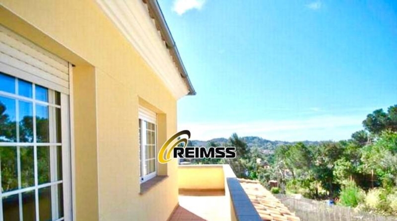 Gerona - Vidreres - 487m2