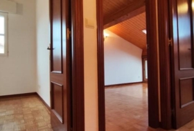Torrelavega 240&nbsp;м²