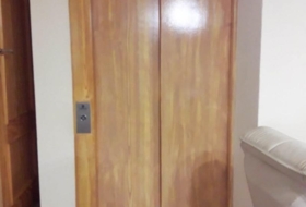 Lezuza 560&nbsp;м²