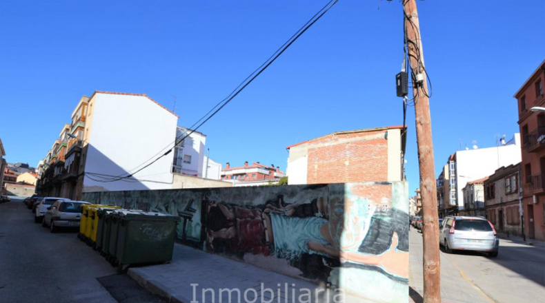 Burgos - Aranda de Duero - 475m2