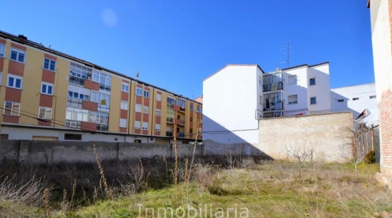 Burgos - Aranda de Duero - 475m2
