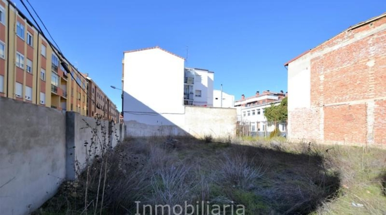 Burgos - Aranda de Duero - 475m2
