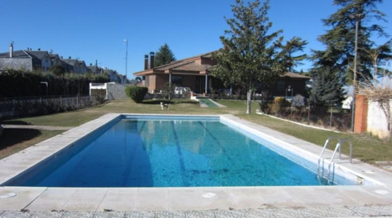 Salamanca - Villares de la Reina - 2362m2