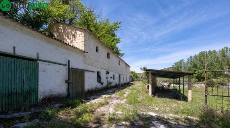 Granada - Granada - 14071m2