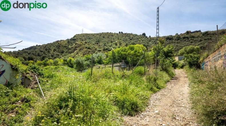 Granada - Granada - 14071m2