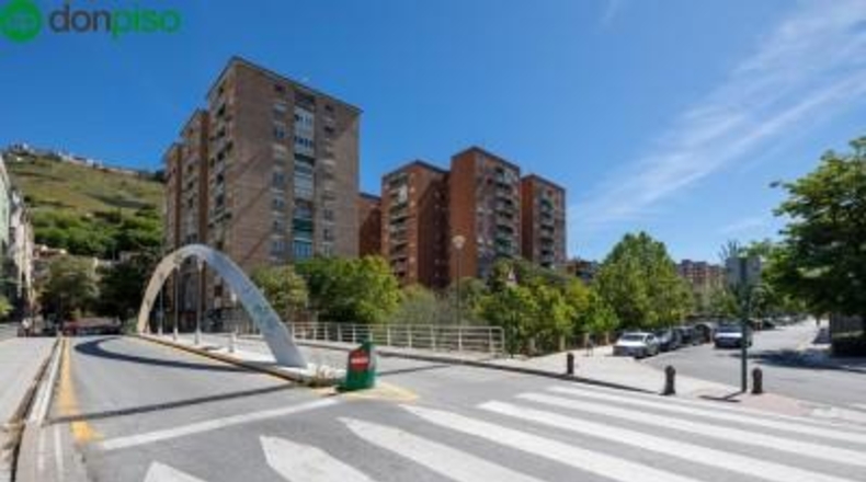Granada - Granada - 14071m2