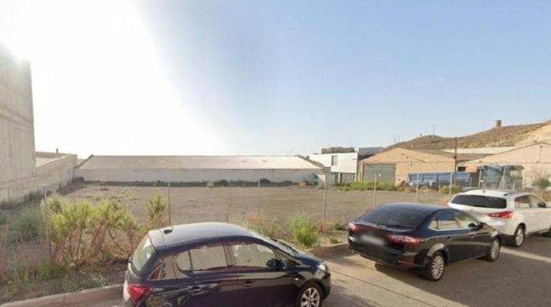Almería - Huércal de Almería - 2000m2