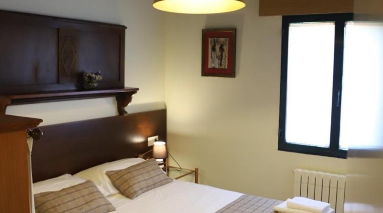 Pontevedra - Caldas de Reis - 585m2