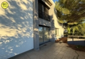 Дом с участком на продажу в городе l'Ametlla del Vallès Фото