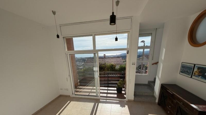 Барселона - Pineda de Mar - 215m2