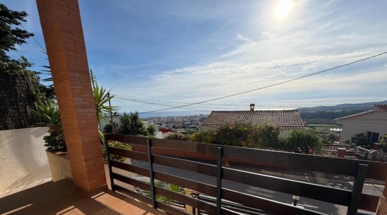 Барселона - Pineda de Mar - 215m2