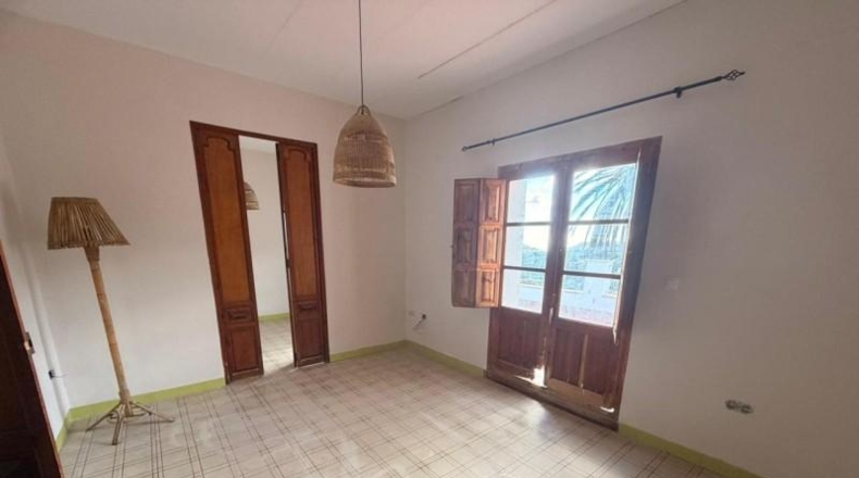 Alicante - Хихона - 49000m2