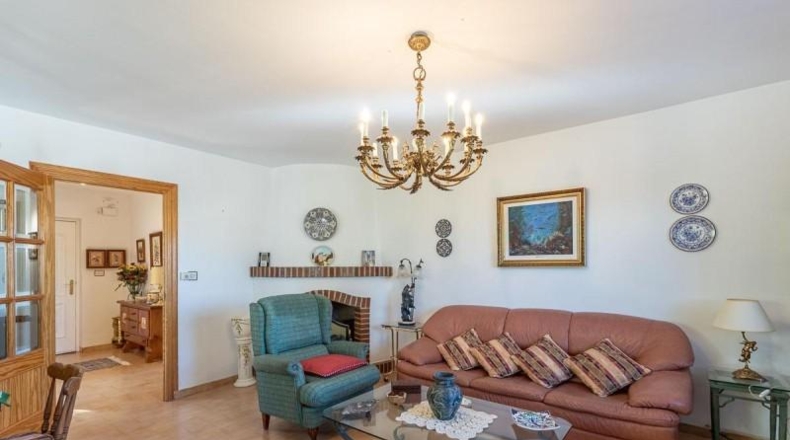 Granada - Gójar - 710m2