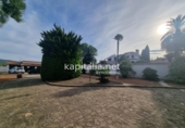 Chalet independiente con terreno en venta en la España, Ontinyent, ref: TR348155 foto
